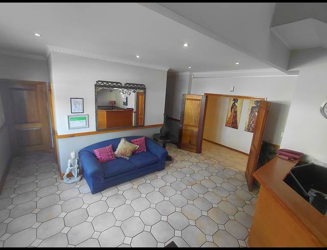 573M² OFFICE FOR SALE IN BRYANSTON